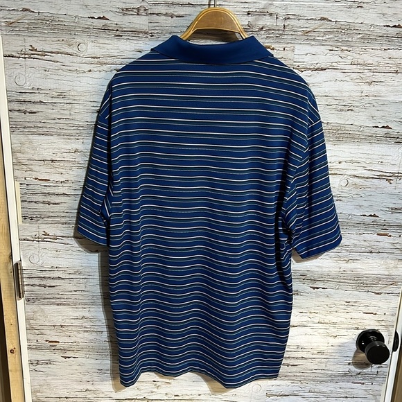 Nike Golf collared shirt size large - Picture 7 of 8